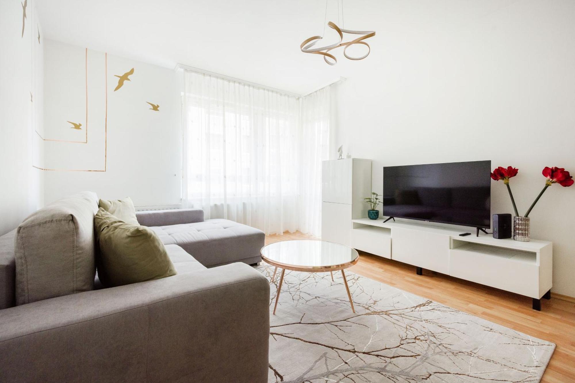 Modern Two-Bedroom Apartment With Free Parking Budapest Exteriör bild
